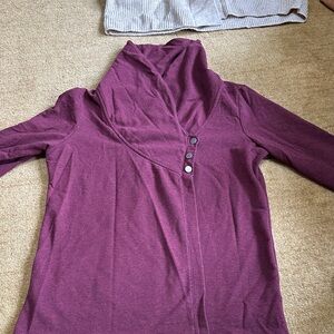 Danskin Maroon top, medium, barely worn
